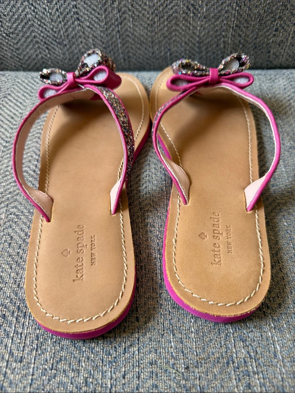 Kate Spade Icarda Glitter Bow Flip Flops Size: 8.5 M